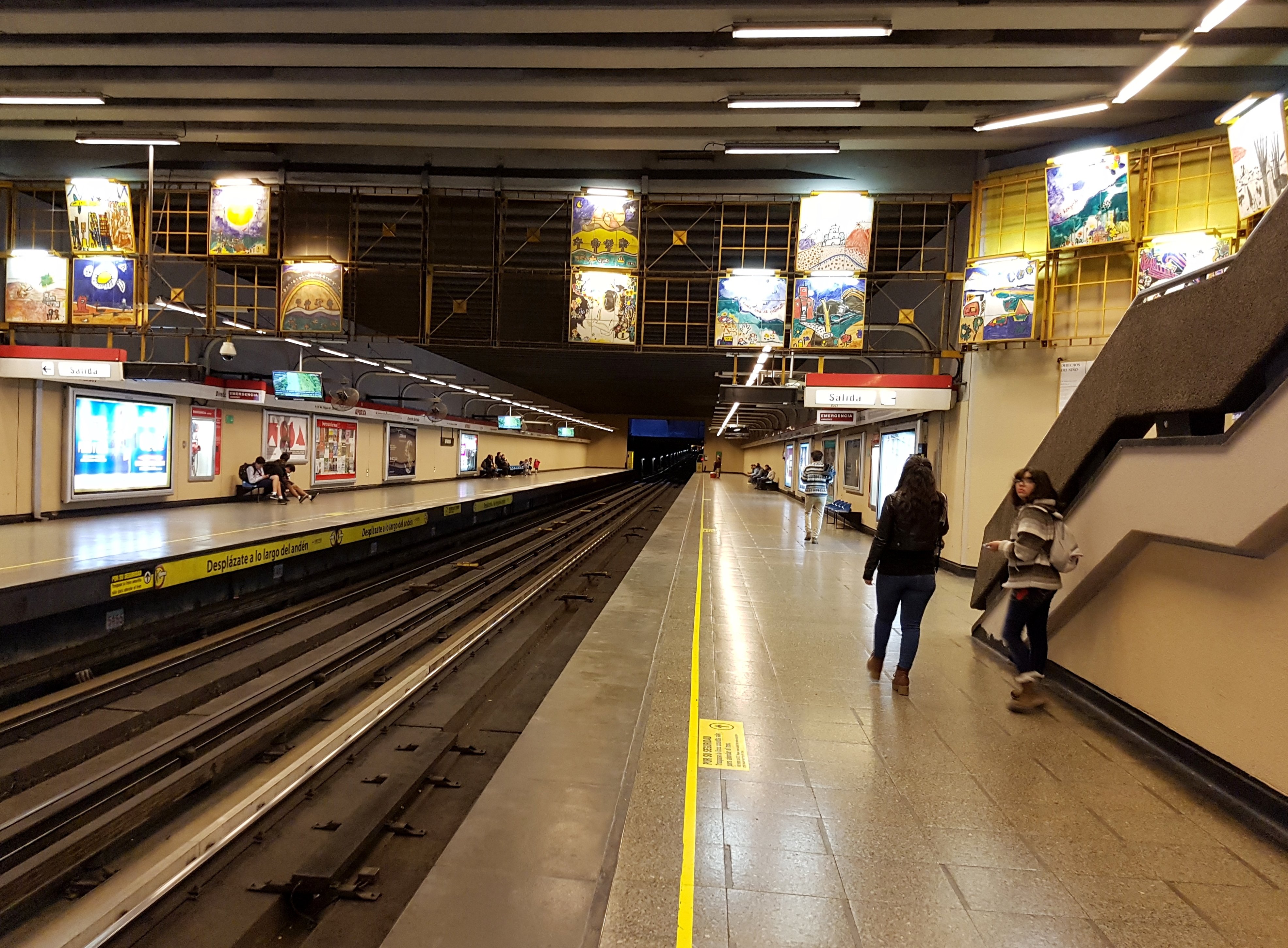 Metro República