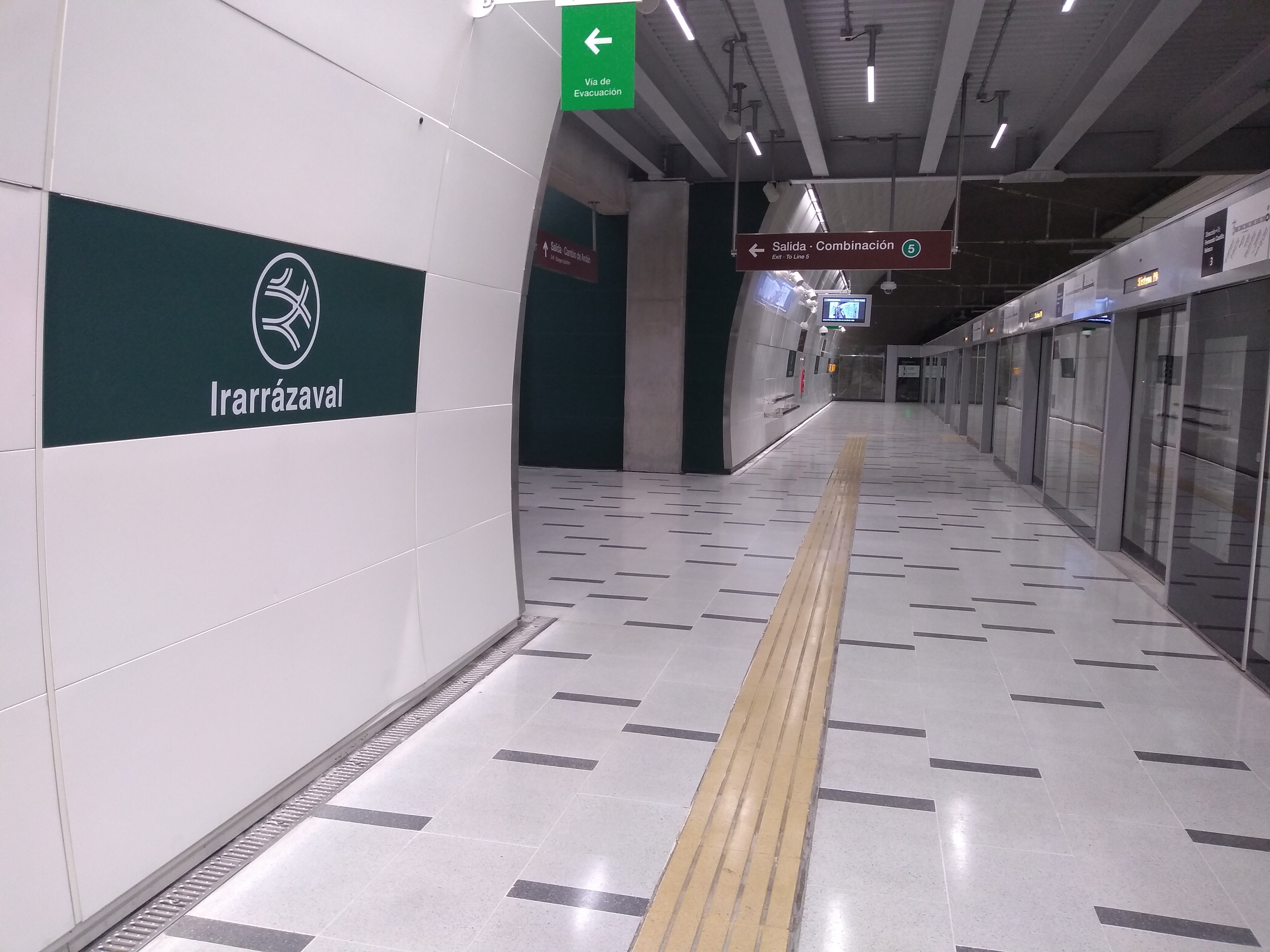 Metro Irarrázaval