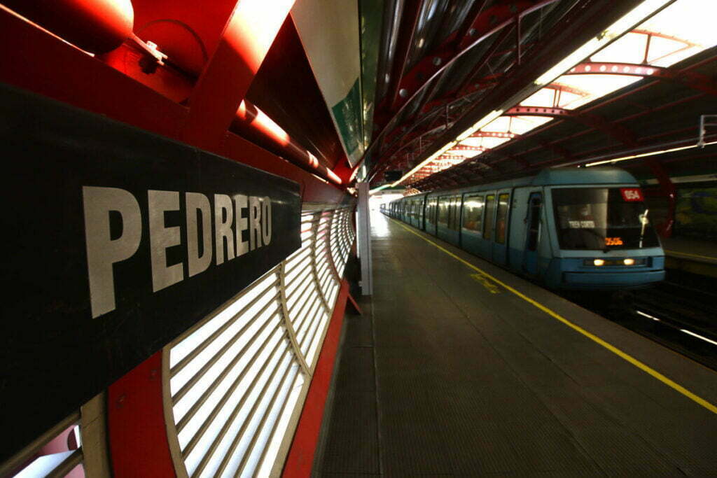 Metro Pedrero