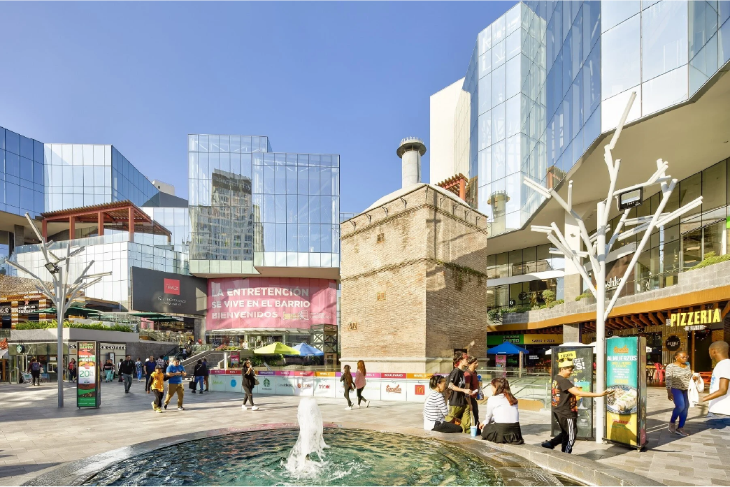 Mall barrio Independencia